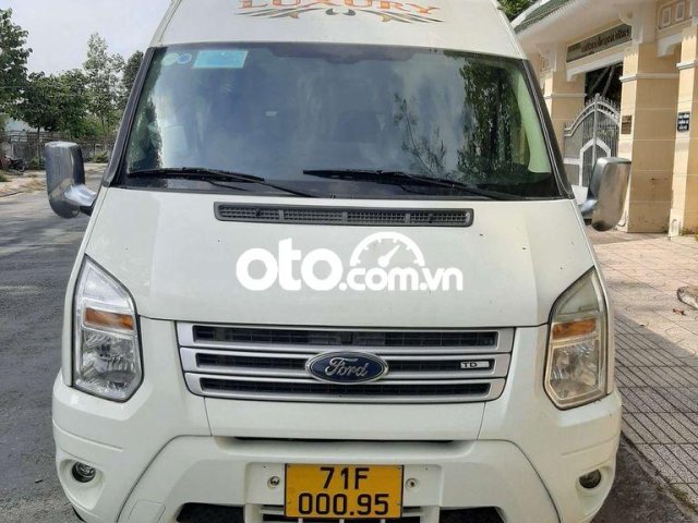 Bán ô tô Ford Transit sản xuất năm 2016, màu trắng chính chủ, giá tốt