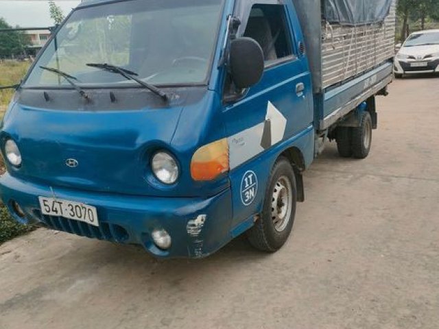 Bán lại xe Hyundai Porter năm sản xuất 2000, màu xanh lam, nhập khẩu