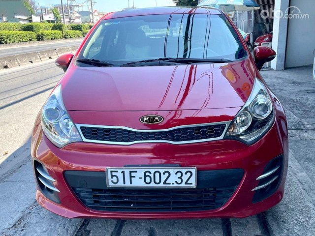 Cần bán gấp Kia Rio 1.4 AT đời 2015, màu đỏ, nhập khẩu nguyên chiếc