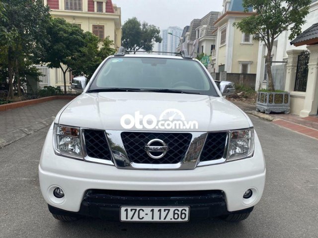 Bán Nissan Navara 2.5AT sản xuất 2013, màu trắng, nhập khẩu nguyên chiếc, giá 379tr0