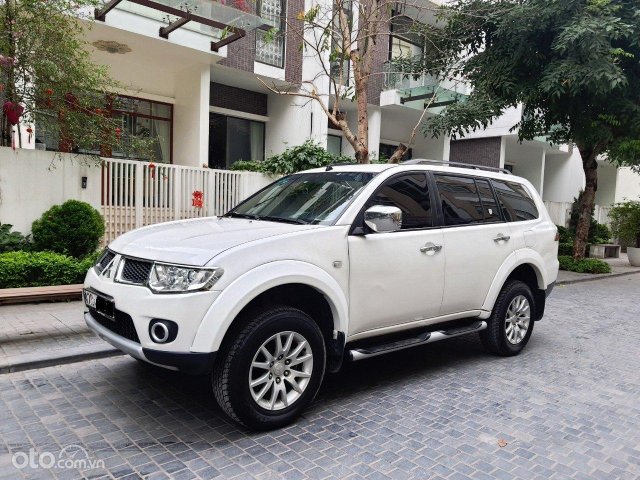 Chính chủ bán Mitsubishi Pajero Sport G sản xuất 2013 - Full option bảo hiểm thân vỏ đến 20220