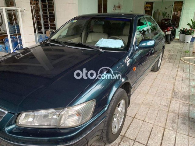 Cần bán xe Toyota Camry năm sản xuất 2001, nhập khẩu