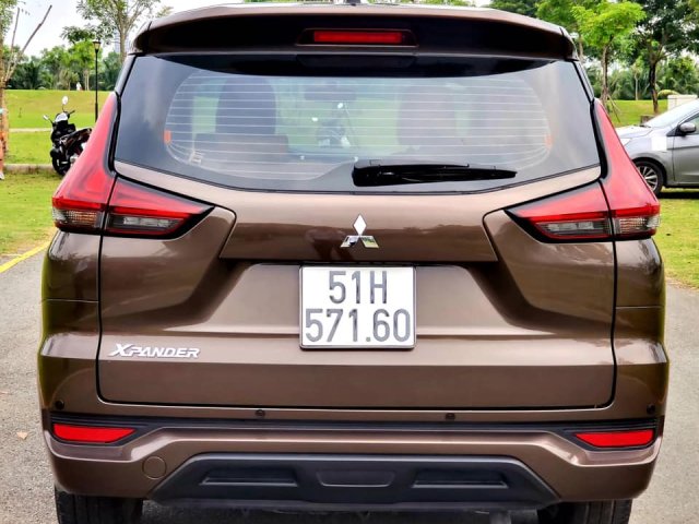 Cần bán gấp Mitsubishi Xpander MT sản xuất 2019, màu nâu3