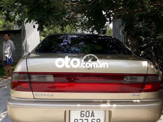 Cần bán gấp Toyota Corona MT năm sản xuất 1993, màu bạc, nhập khẩu1