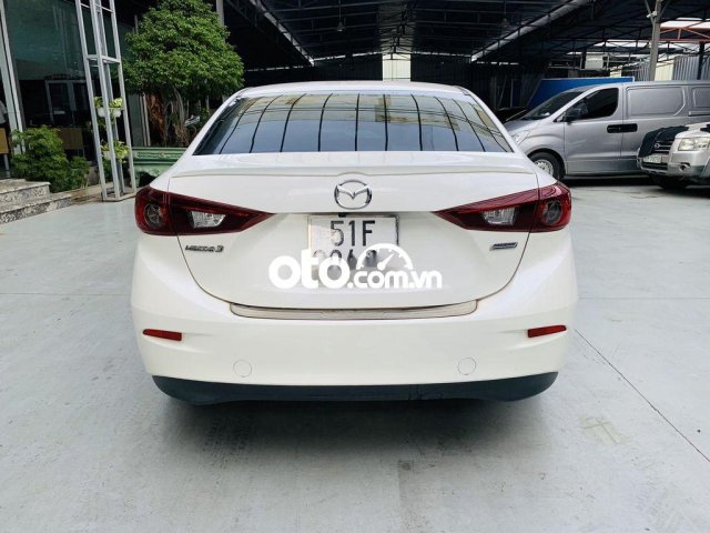 Cần bán Mazda 3 1.5 sản xuất 2016, màu trắng, 490tr