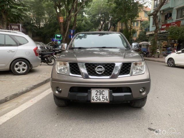 Cần bán gấp Nissan Navara LE 2.5 năm 2014 nhập khẩu nguyên chiếc, giá tốt 345tr0