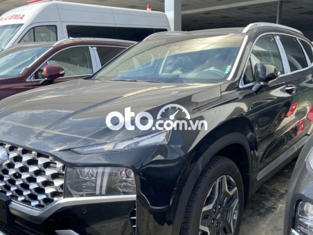 Cần bán xe Hyundai Santa Fe 2.2 dầu cao cấp sản xuất 2021, màu đen