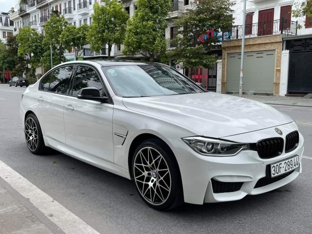 Bán BMW 328i AT sản xuất 2012, màu trắng, nhập khẩu nguyên chiếc, 790 triệu