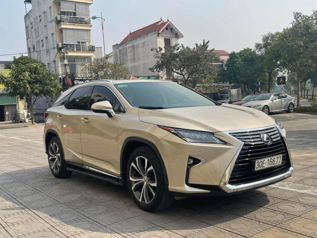 Xe Lexus RX 350 AT model 2016 biển vip