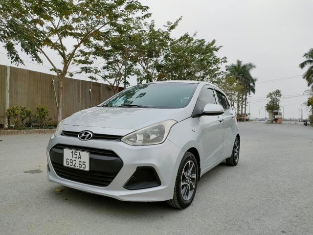 Hyundai Grand i10 sx 2015 MT nhập Ấn, chủ nữ công chức đi