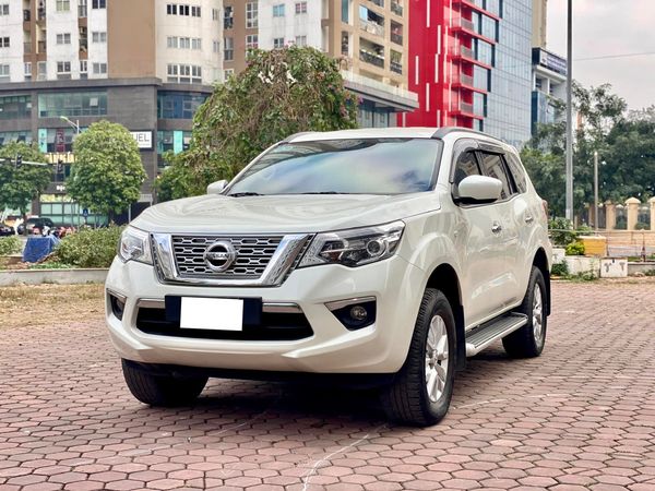 Cần bán gấp Nissan Terra 2.5L S 2WD 6MT năm 2018, màu trắng, nhập khẩu 