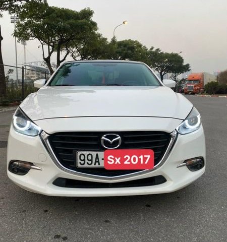 Cần bán gấp Mazda 3 1.5L Deluxe sản xuất 2017, màu trắng, giá 540tr
