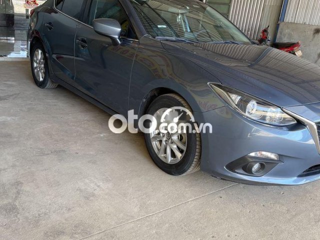 Bán xe Mazda 3 2.0AT sản xuất 2017, màu xanh lam, nhập khẩu, giá tốt