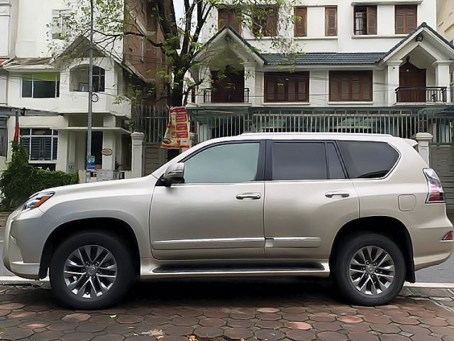 Cần bán Lexus GX 460 sản xuất 2016, xe nhập chính chủ