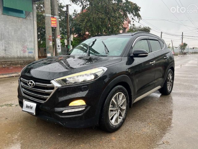 Cần bán Hyundai Tucson 2.0 máy dầu, đặc biệt năm 2019, màu đen còn mới