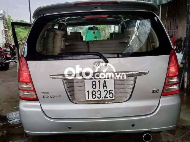 Cần bán gấp Toyota Innova G sản xuất năm 2007, màu bạc, xe nhập, giá 250tr