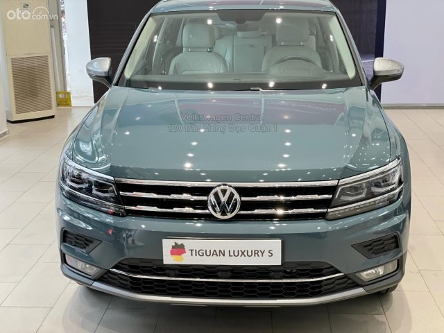 [Volkswagen HCM] Volkswagen Tiguan Luxury S - Sẵn xe đủ màu giao ngay kèm ưu đãi hấp dẫn trong tháng0