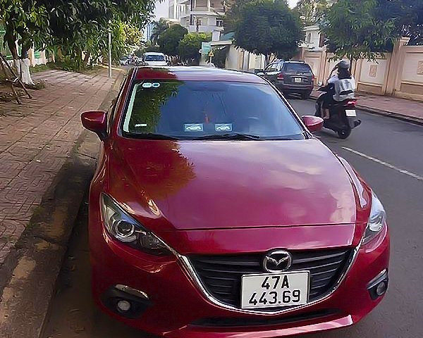 Cần bán Mazda 3 1.5 AT năm sản xuất 2015, màu đỏ