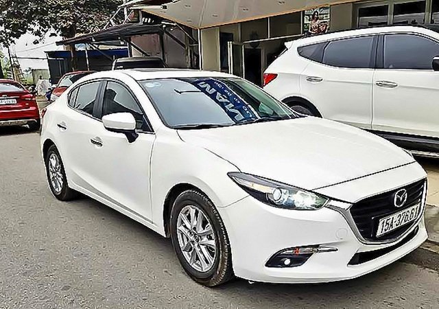 Bán ô tô Mazda 3 Sedan 1.5L Deluxe năm 2018, màu trắng3