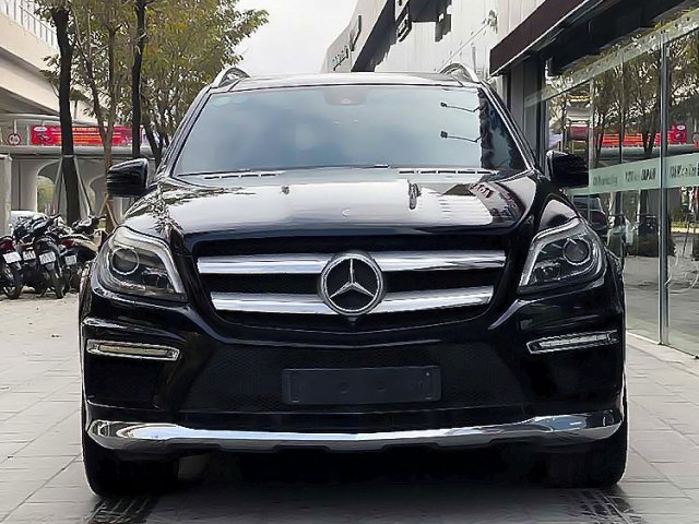 Bán ô tô Mercedes GL 500 4Matic sản xuất năm 2015, màu đen, nhập khẩu nguyên chiếc 