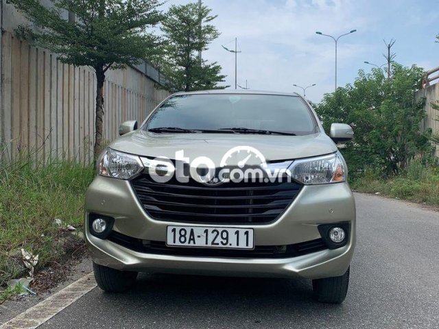 Cần bán xe Toyota Avanza 1.5G AT năm sản xuất 2018, màu bạc đồng, xe nhập, tên tư nhân một chủ từ mới