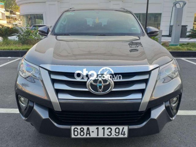 Cần bán Toyota Fortuner 2.4 G 4x2 MT sản xuất 2018, màu xám, nhập khẩu nguyên chiếc chính chủ