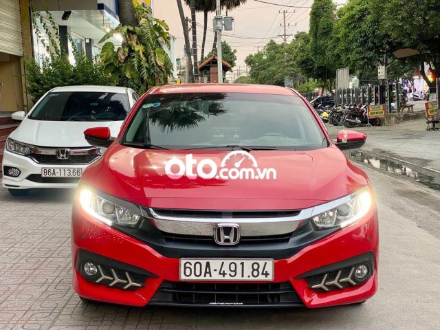 Bán Honda Civic E sản xuất 2018, màu đỏ giá cạnh tranh