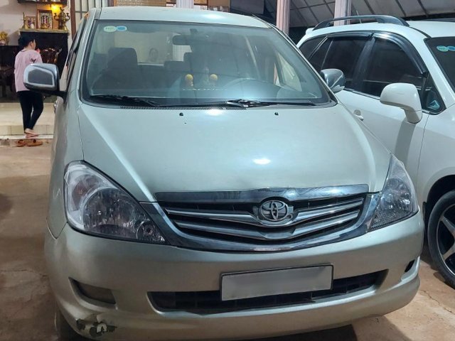 Cần bán lại xe Toyota Innova đăng ký lần đầu 2006 chính chủ giá 260tr0