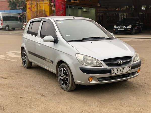 Cần bán Hyundai Getz 1.1 MT năm 2009, màu bạc