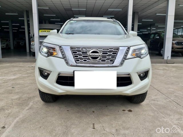 Cần bán Nissan Terra 2.5L S 2WD 6MT sản xuất 2019, màu trắng, nhập khẩu nguyên chiếc, 724 triệu