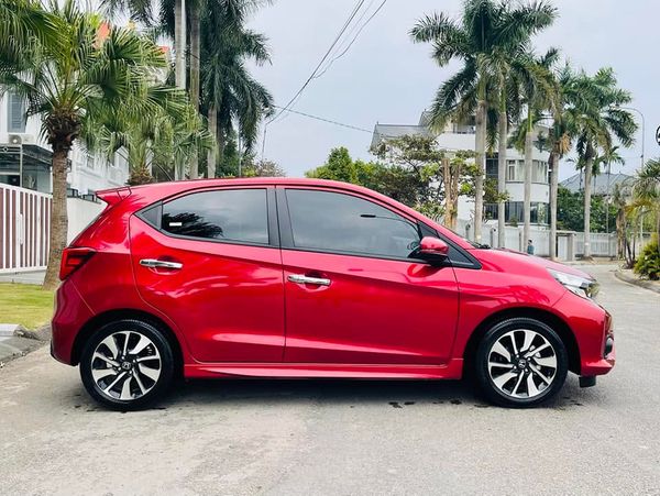 Cần bán Honda Brio RS sản xuất 2020, màu đỏ, 420 triệu0