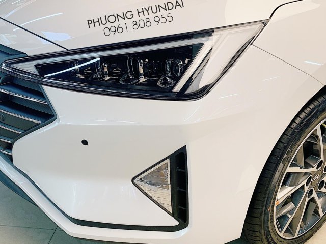 [Giao ngay] Hyundai Elantra 2.0 AT - Hỗ trợ 50% thuế trước bạ - Siêu giảm giá chào xuân2