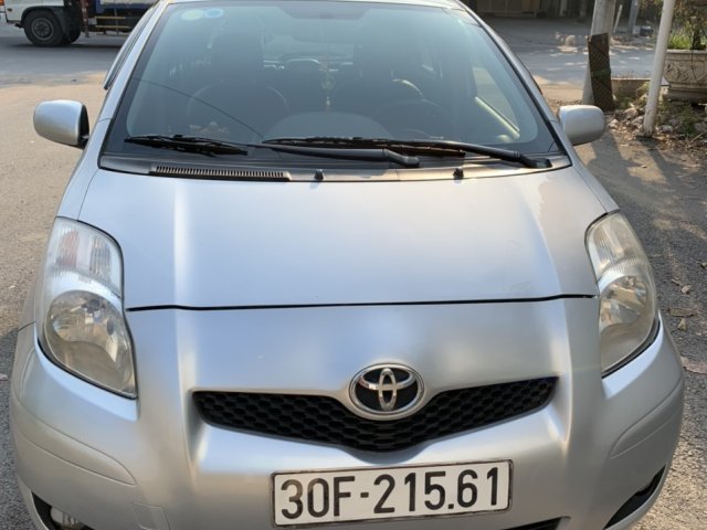 Bọc ghế da cho xe Yaris 2010