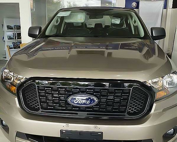 Bán ô tô Ford Ranger XLS AT năm 2022, màu ghi vàng, giá tốt