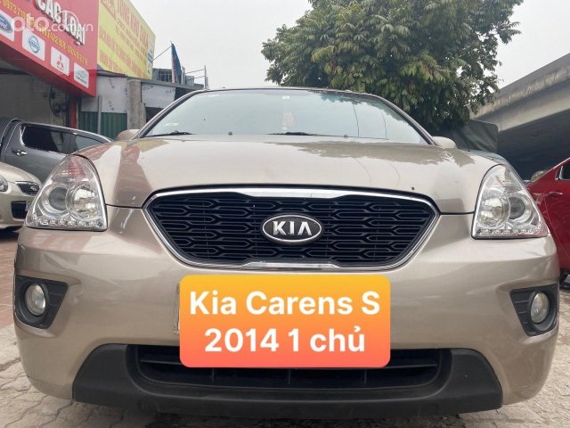 Cần bán Kia Carens S sản xuất 2014 bản S chính chủ, giá 365tr