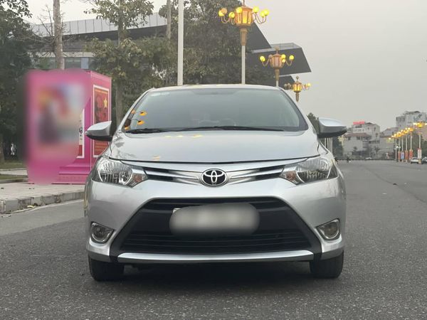 Bán Toyota Vios E MT sản xuất 2016, màu bạc 0