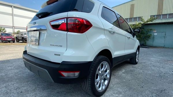 Bán Ford EcoSport 1.0L Titanium AT năm sản xuất 2020, màu trắng3