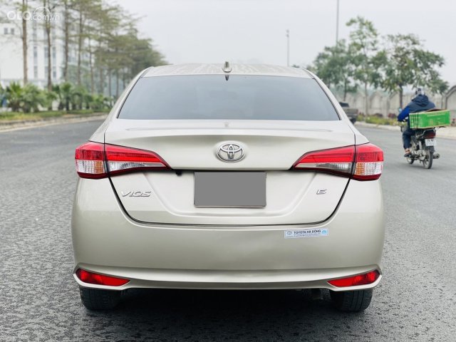 Cần bán xe Toyota Vios E 1.5MT đăng ký lần đầu 2021, xe gia đình, giá tốt 455tr2