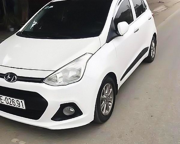 Bán Hyundai Grand i10 1.2 MT năm 2016, màu trắng, nhập khẩu số sàn