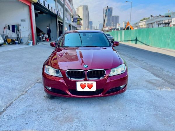 Bán xe BMW 320i năm sản xuất 2011, màu đỏ, cam kết xe nguyên bản, giá tốt