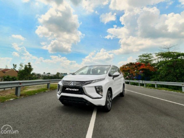 Bán Mitsubishi Xpander 1.5 MT sản xuất 2021, màu trắng, nhập khẩu nguyên chiếc