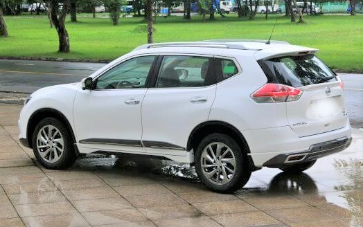 Cần bán xe Nissan X trail 2.0 năm 2019, màu trắng chính chủ