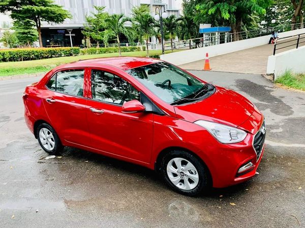 Bán Hyundai Grand i10 Sedan 1.2AT năm 2021, màu đỏ, giá tốt và nhiều khuyến mãi lớn tiền mặt và phụ kiện