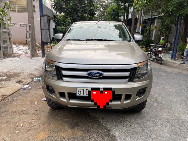 Bán Ford Ranger XLS MT năm 2014 giá cạnh tranh0