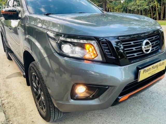 Bán xe Nissan Navara VL 2.5 4WD sản xuất năm 2019, màu xám, xe nhập2