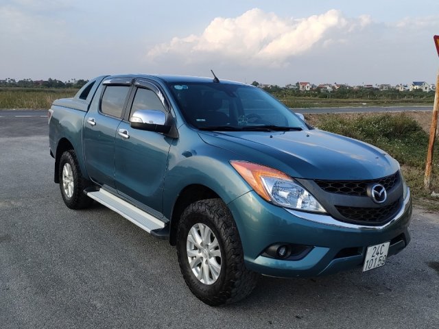 Bán xe Mazda BT-50 sản xuất 2014 mới 95% giá chỉ 400t0