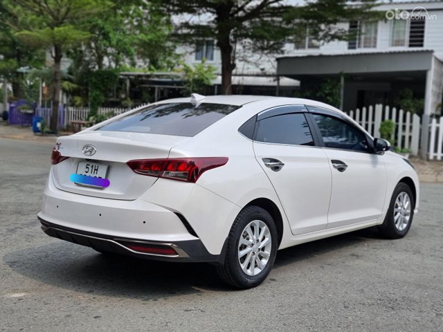 Bán Hyundai Accent AT sản xuất năm 2021 lướt3