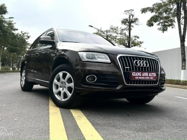 Bán xe Audi Q5 màu nâu, năm sản xuất 2016, tên tư nhân biển Hà Nội, xe còn rất mới