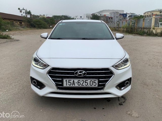 Cần bán lại xe Hyundai Accent 1.4 ATH sản xuất 2019, màu trắng, giá chỉ 485 triệu