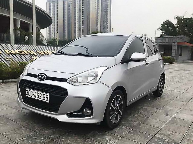 Xe Hyundai Grand i10 Hatchback 1.0 MT năm sản xuất 2017, màu bạc, nhập khẩu nguyên chiếc